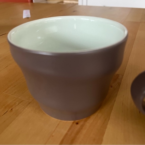 Starbucks Swirl 2 Coffee Mugs Matte Grey 2014 Limited Collectible 12oz Cups - Picture 4 of 8